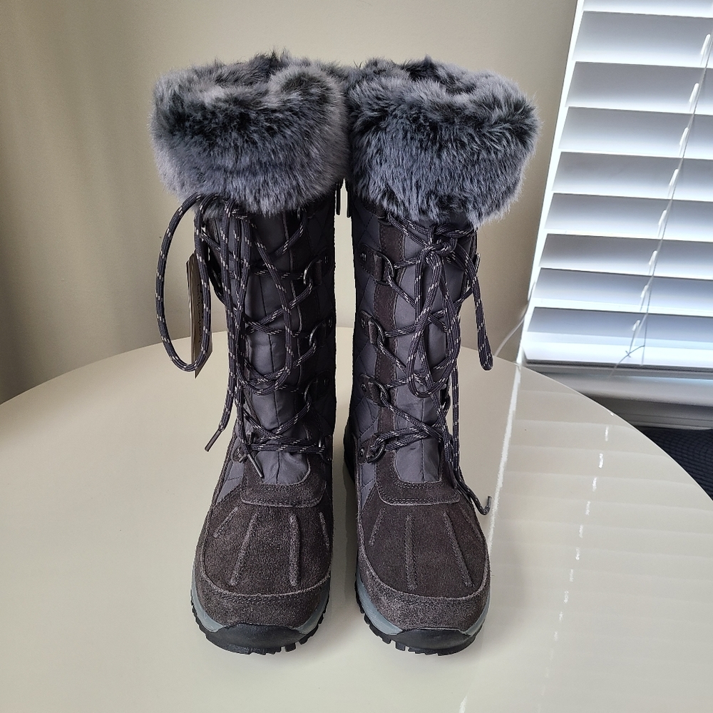 NWT Bearpaw Quinevere Snow Boots